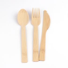 Disposable bamboo cutlery set